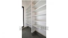 大容量のシューズローク