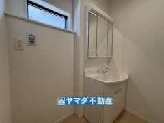 三面鏡タイプの洗面台