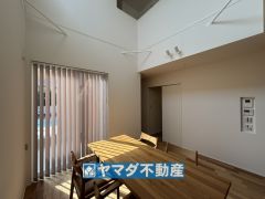 吹抜けリビング