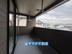屋根があるので急な雨でも安心ですね