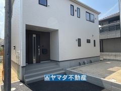 2号棟ケイミュー外壁は汚れが付きにくい効果を併せ持つ特徴があります。