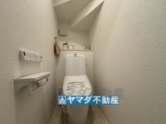 お掃除ラクラク節水トイレ