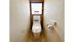 トイレ新品交換済