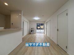 別角度からのリビング