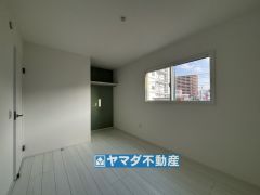 2階洋室6.75帖のお部屋です。