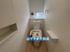 お掃除ラクラク節水トイレ