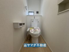 お掃除ラクラク節水トイレ