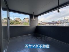 屋根があるので急な雨でも安心ですね