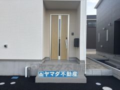 玄関横にはポスト