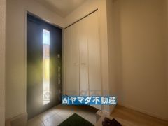 大容量のシューズボックスがあります。