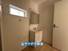 三面鏡タイプの洗面台
