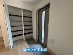 内玄関には大容量のシューズボックス