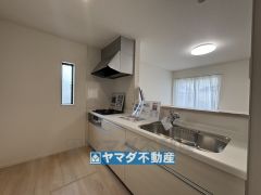 キッチンからご家族との会話ができますね。