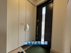 大容量のシューズボックスがあります。