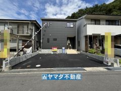 1号棟ケイミュー外壁は汚れが付きにくい効果を併せ持つ特徴があります。