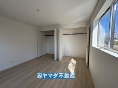洋室8.5帖のお部屋です。
