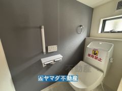 お掃除ラクラク節水トイレ