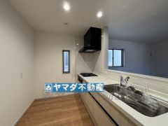 キッチンからご家族との会話ができますね。