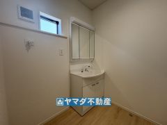 三面鏡タイプの洗面台