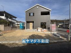 1号棟ケイミュー外壁は汚れが付きにくい効果を併せ持つ特徴があります。