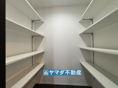 大容量のシューズクローク