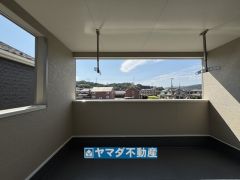 屋根があるので急な雨でも安心ですね