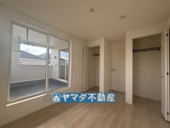 2階洋室5.7帖のお部屋です。