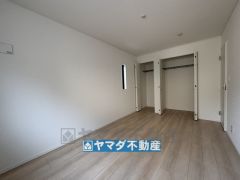 7.5帖の洋室のお部屋です。