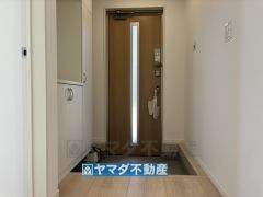 シューズボックスにはオプションで姿見もつけられます
