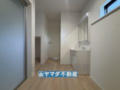 三面鏡タイプの洗面台