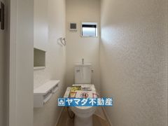 お掃除ラクラク節水トイレ