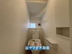 お掃除ラクラク節水トイレ