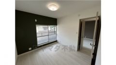 リフォーム済　2階洋室4.5帖のお部屋です。