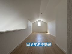 小屋裏収納
