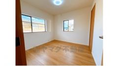 2階北側4.5帖のお部屋です。