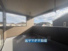 屋根があるので急な雨でも安心ですね