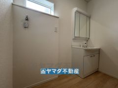 三面鏡タイプの洗面台