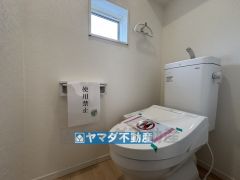 お掃除ラクラク節水トイレ