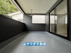 屋根があるので急な雨でも安心ですね