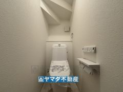 お掃除ラクラク節水トイレ