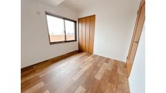 洋室5帖のお部屋です。