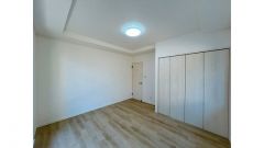 2階洋室7帖のお部屋です。