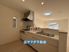 キッチンからご家族との会話ができますね。