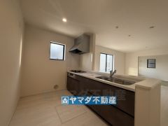 キッチンからご家族との会話ができますね。