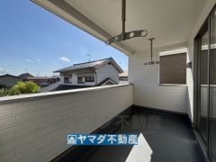 屋根があるので急な雨でも安心です