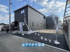 1号棟ケイミュー外壁は汚れが付きにくい効果を併せ持つ特徴があります。