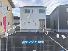 2号棟ケイミュー外壁は汚れが付きにくい効果を併せ持つ特徴があります。