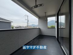 屋根があるので急な雨でも安心ですね