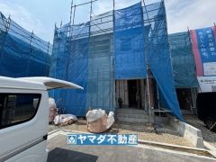 4号棟ケイミュー外壁は汚れが付きにくい効果を併せ持つ特徴があります。