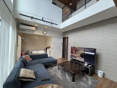 吹抜けのリビング